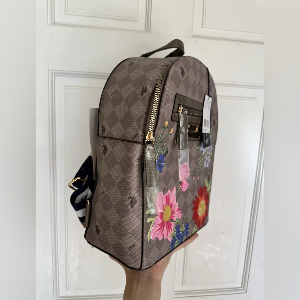 NWT U.S. Polo Assn Floral Diamond  Backpack  Woman - Picture 2 of 4